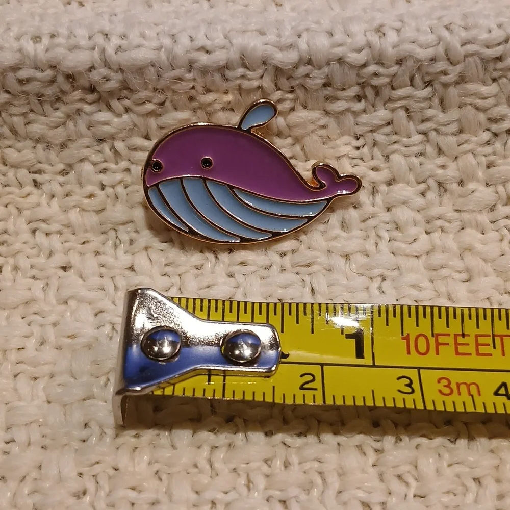5/$25 NEW Purple and Blue Enamel Cartoon Whale Pin